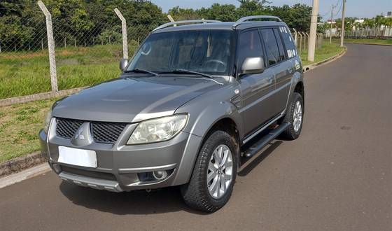 MITSUBISHI PAJERO TR4 2.0 4X4 16V 140CV FLEX 4P AUTOMÁTICO